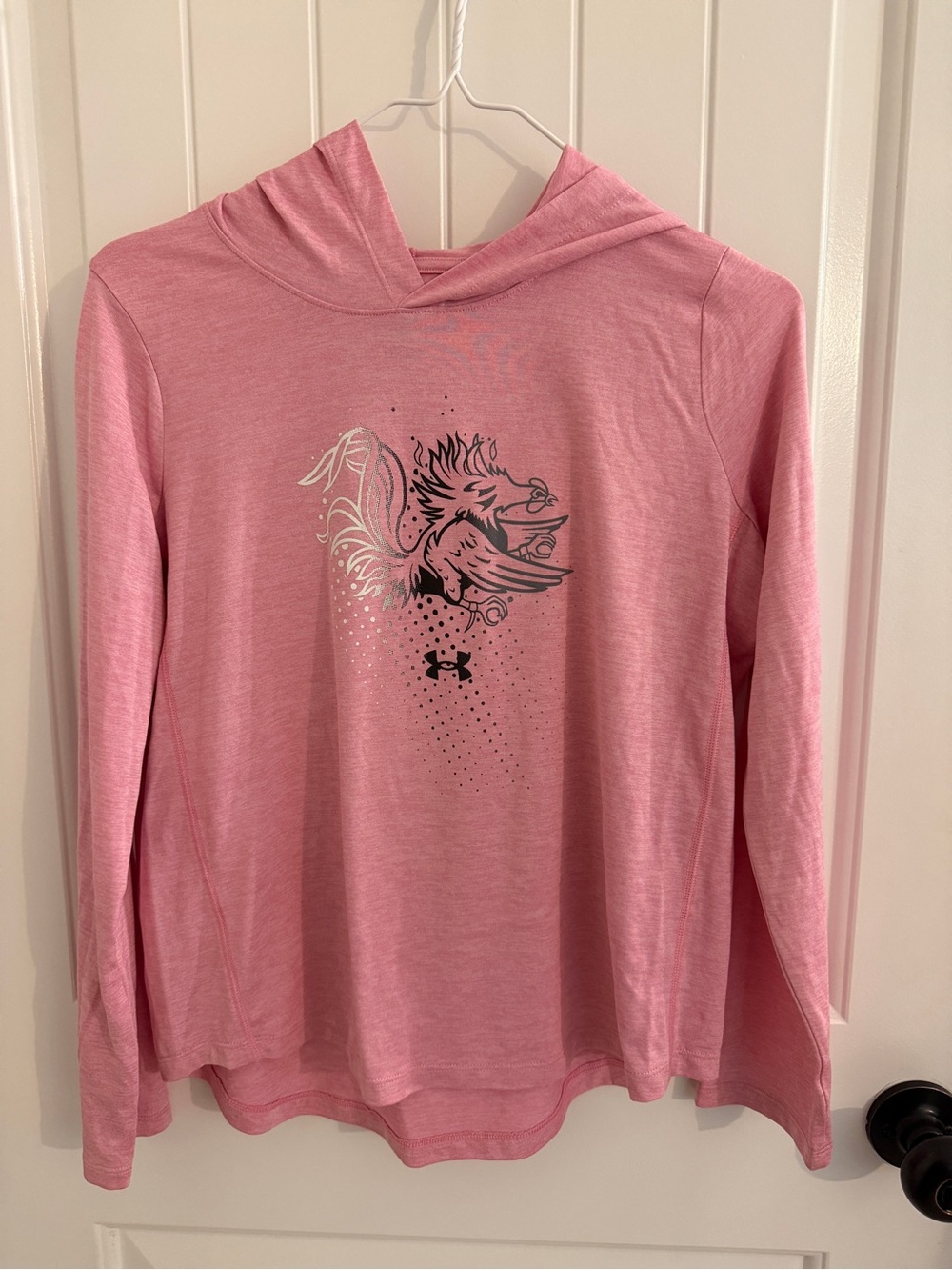 Under Armour kids XL  Pink lightweight Hoodie USC Gamecocks Dri-fit material EUC